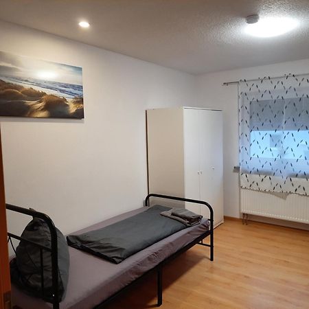 Sarah Klein Aber Fein Apartamento Wellesweiler Exterior foto
