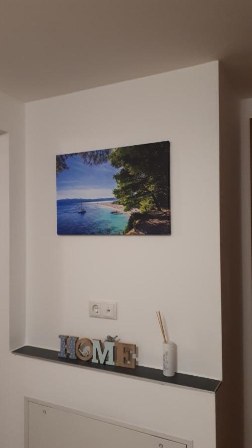 Sarah Klein Aber Fein Apartamento Wellesweiler Exterior foto