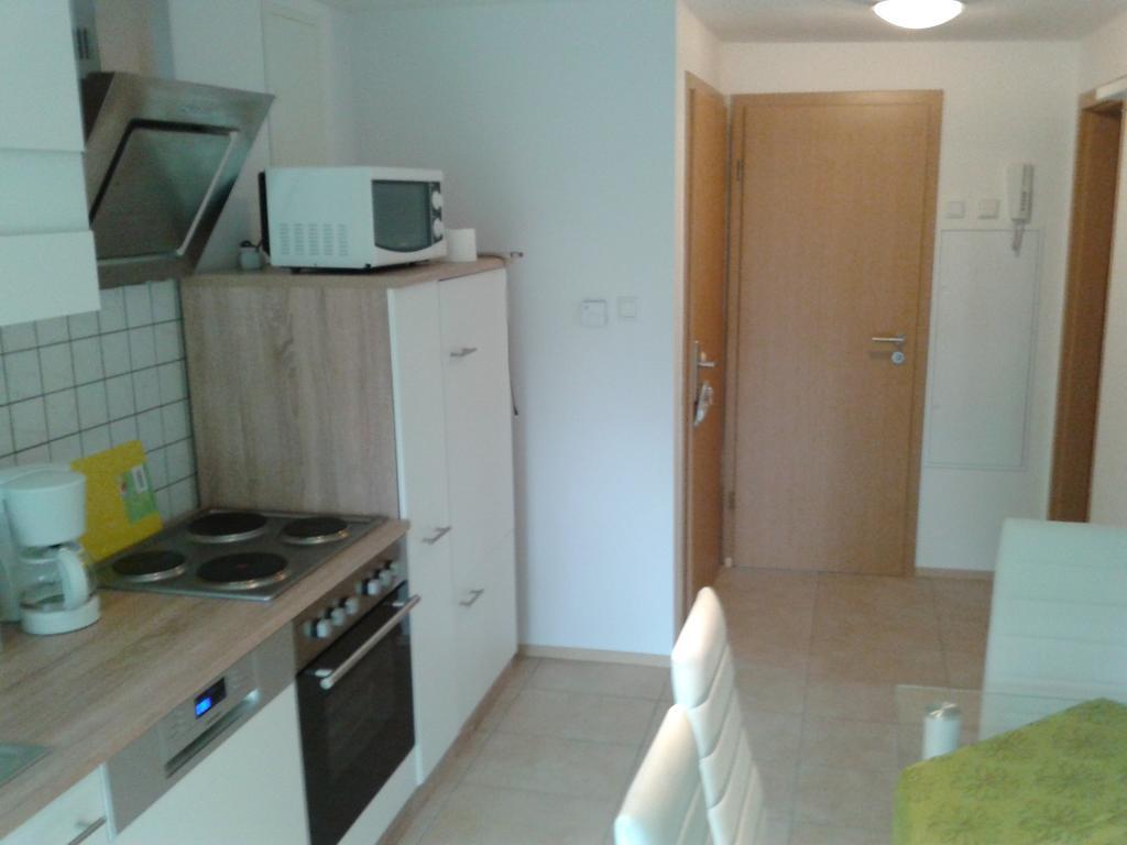 Sarah Klein Aber Fein Apartamento Wellesweiler Exterior foto