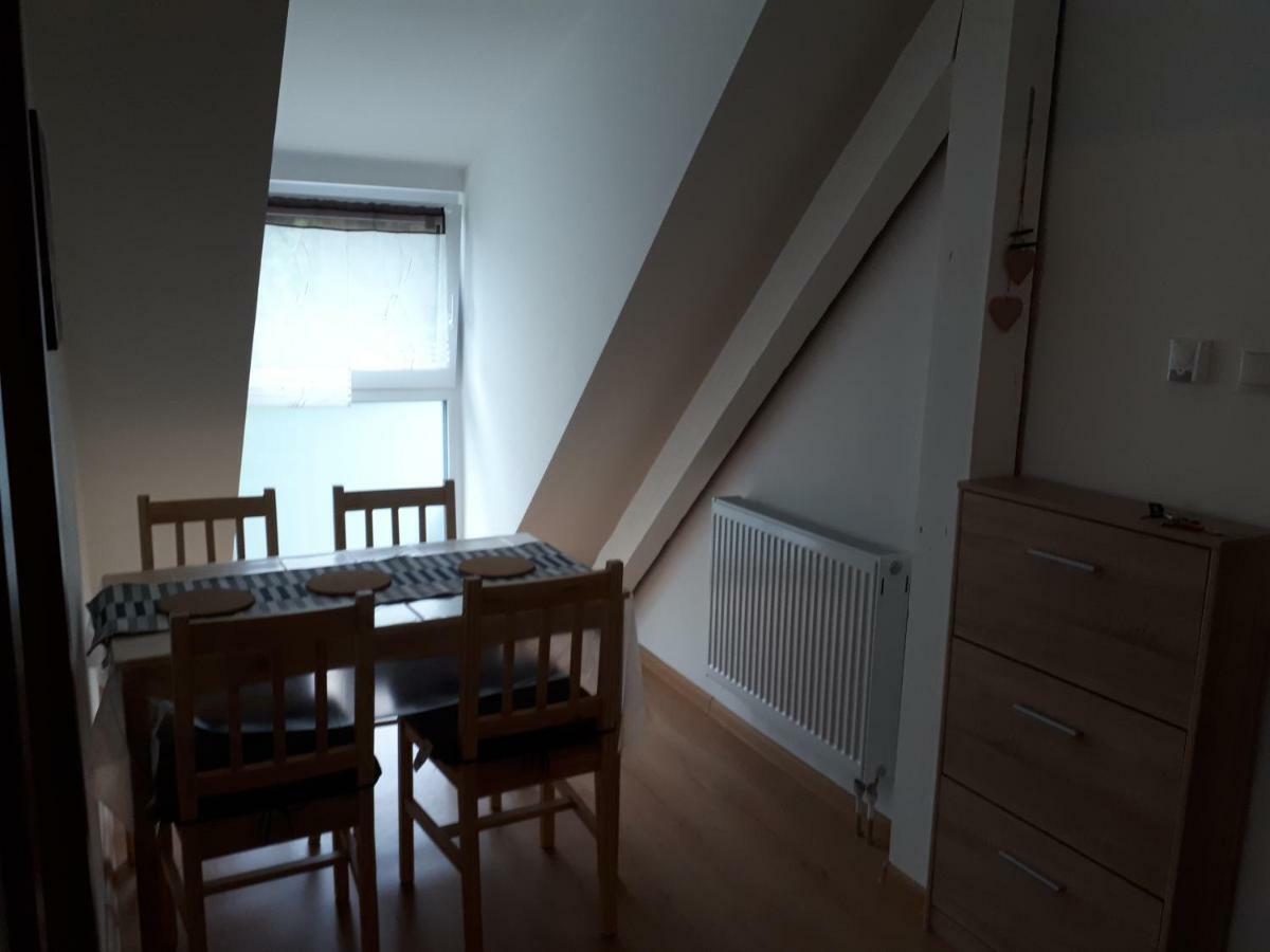 Sarah Klein Aber Fein Apartamento Wellesweiler Exterior foto