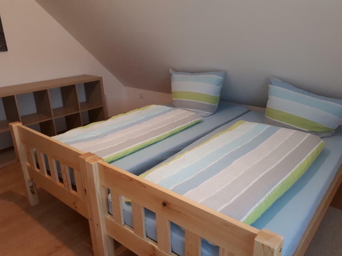Sarah Klein Aber Fein Apartamento Wellesweiler Exterior foto